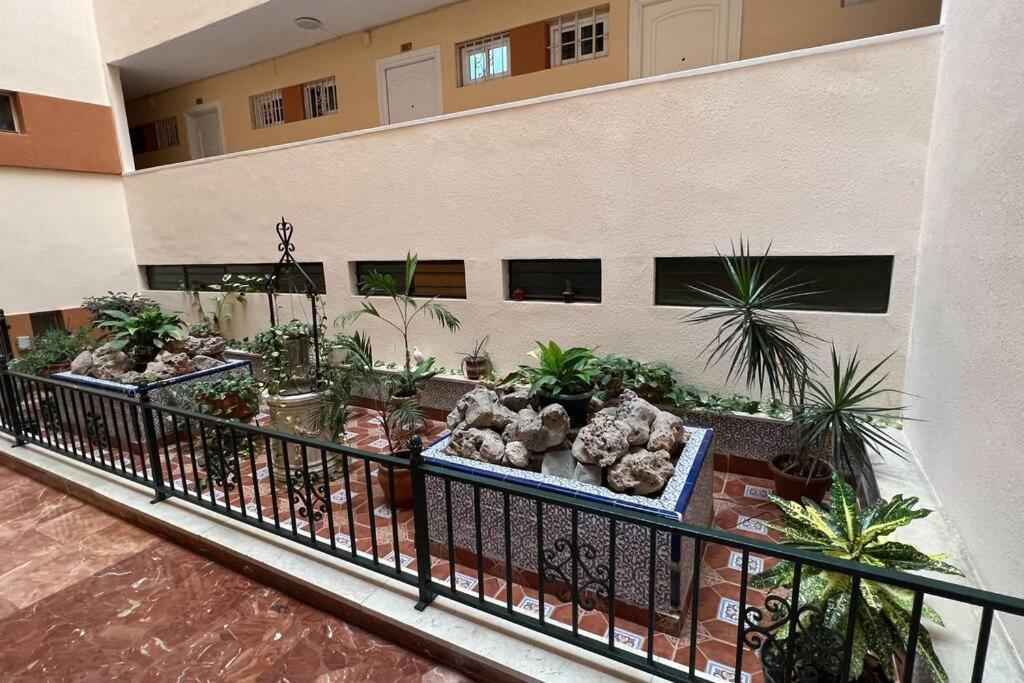 Estudio Aguila Con Vistas Al Mar Benalmádena Exterior foto